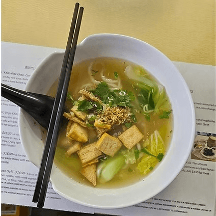 #8-Vegetarian Khao Piak Sen.