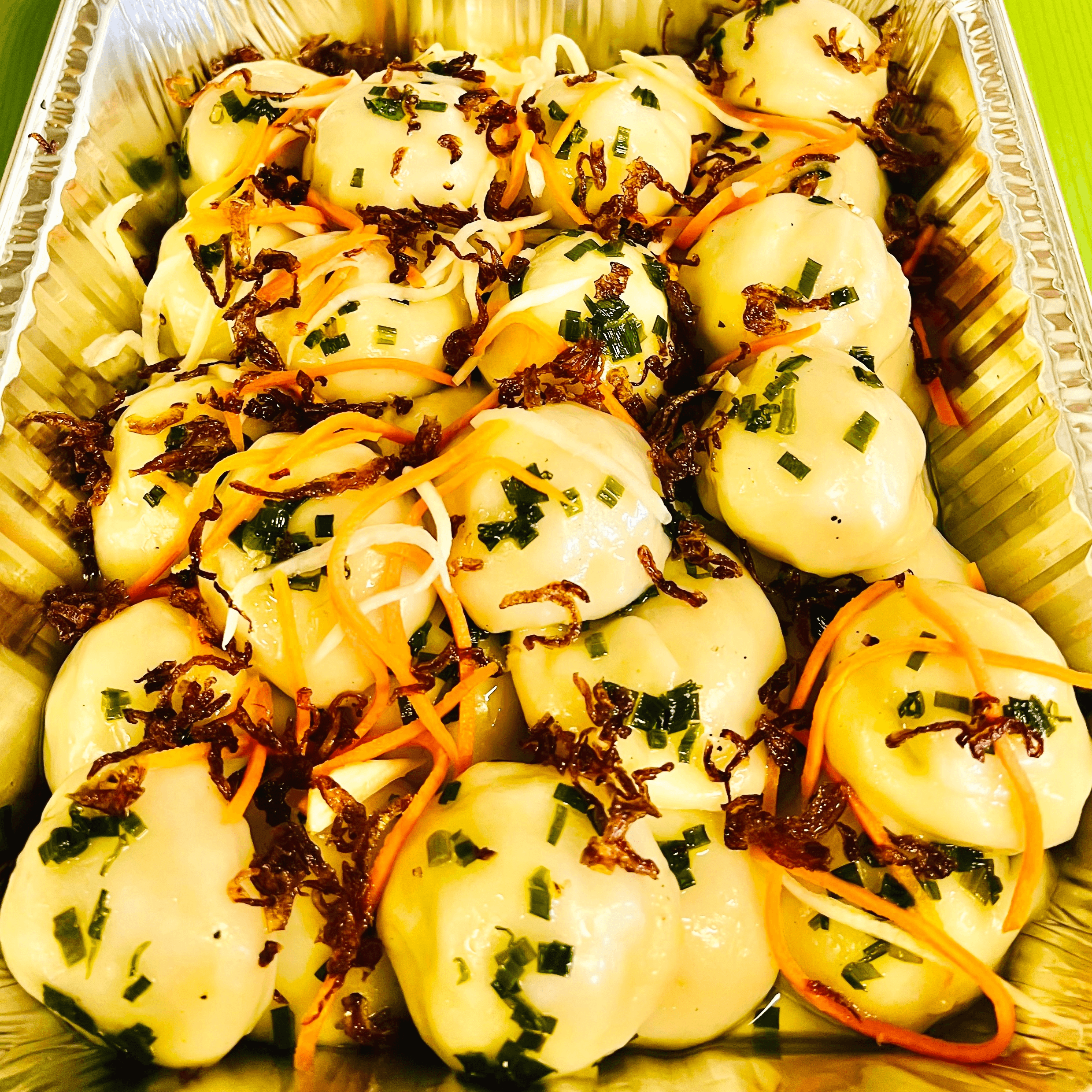 T10. Dumplings S/L (tray Bánh ít trần).