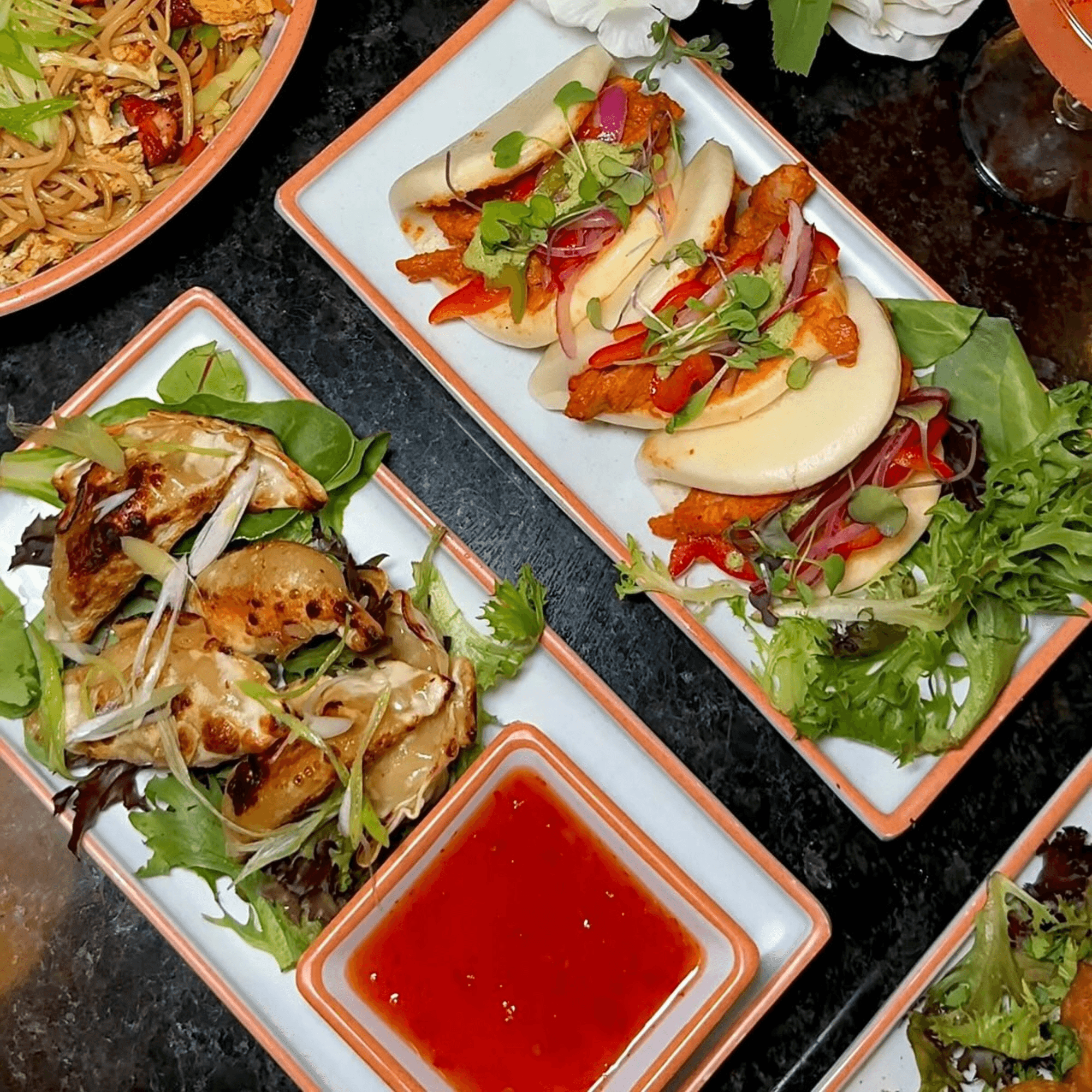 The Silk  gallery image #1