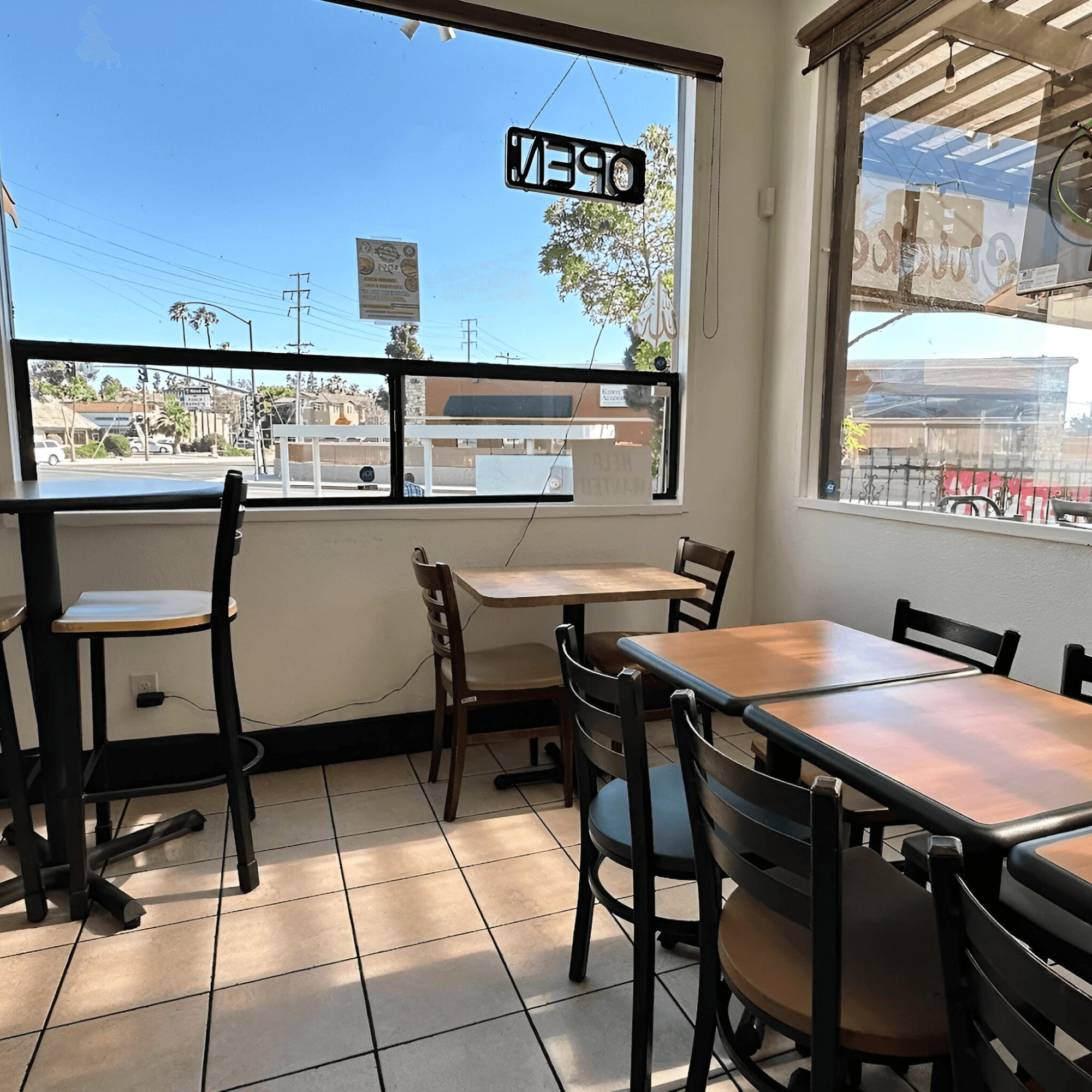 Krispi Hot Chicken gallery image #1