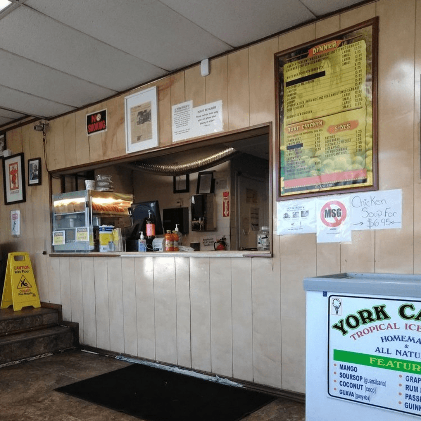 The Atmosphere at the Restaurant