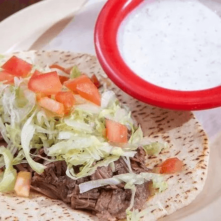 Lamb Barbecue Pita Sandwich / Barbacoa En Pita.