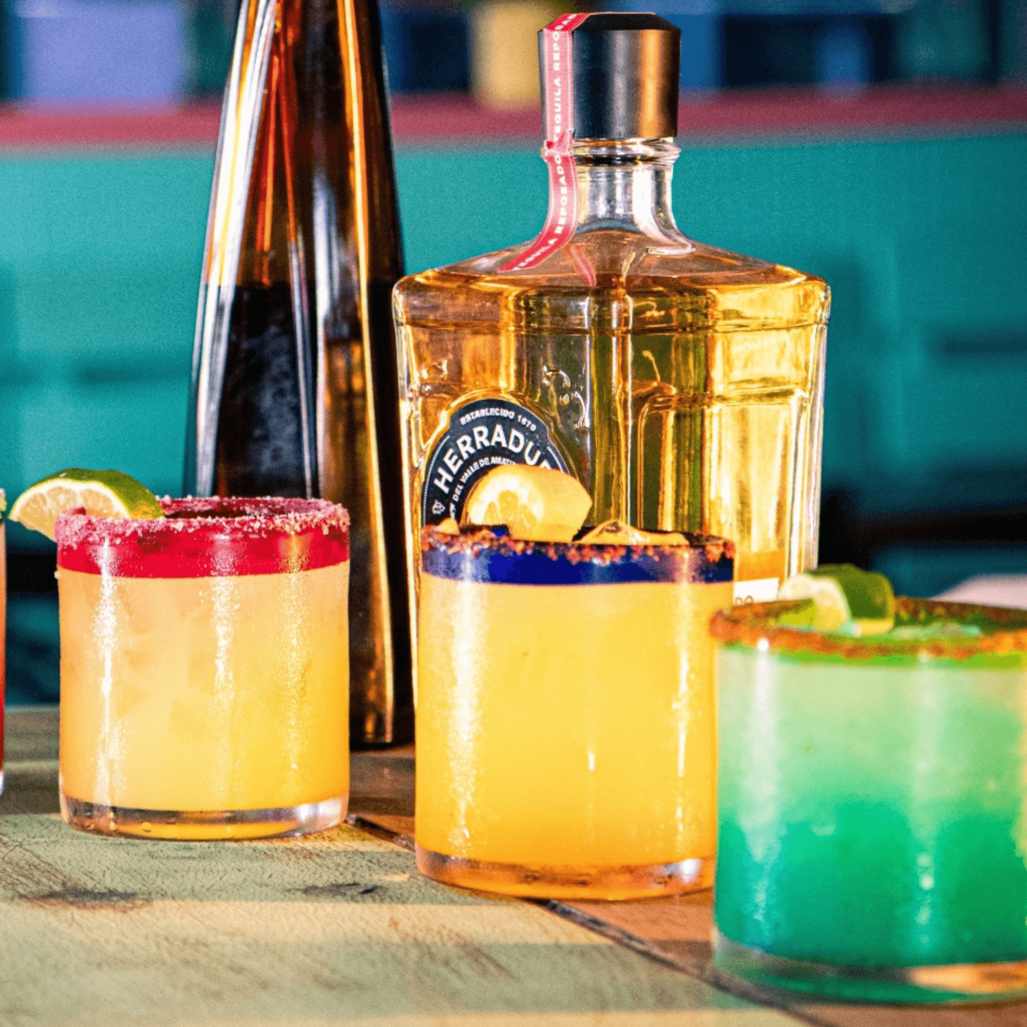 No Manches Wey gallery image #13