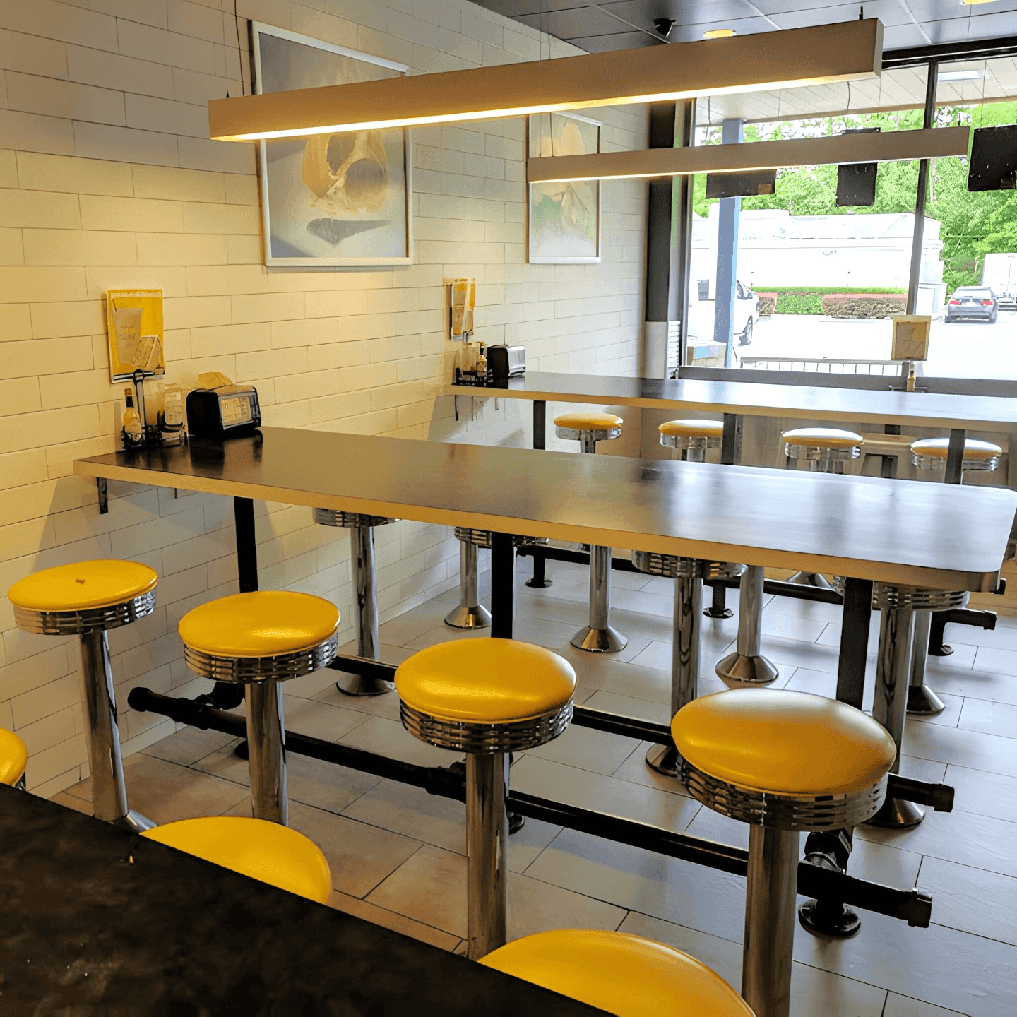 Enjoy Good Vibes & Great Times