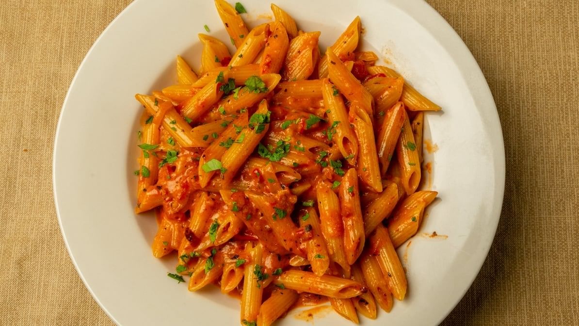 Takeout Delights: Italian, Pizza, and More