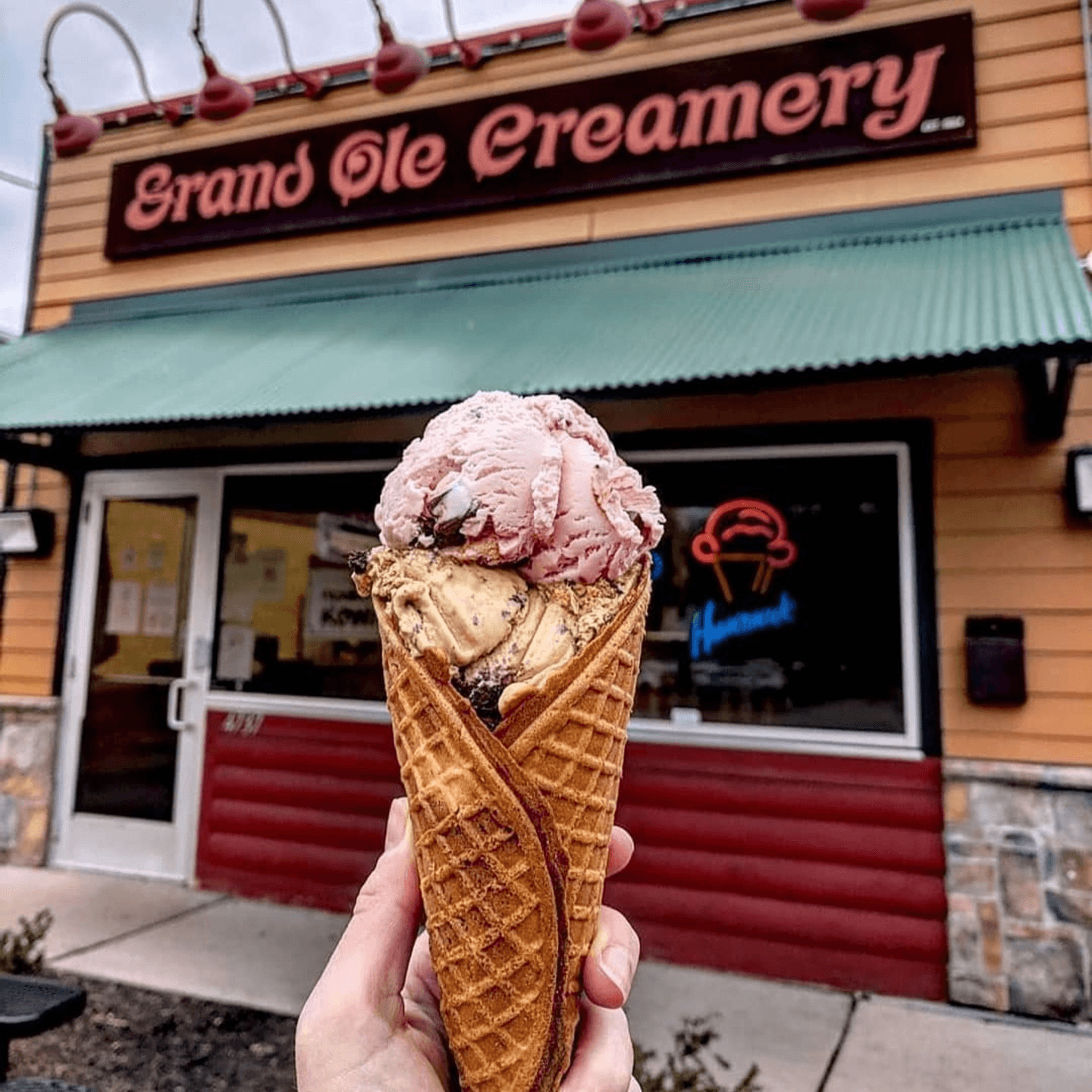 A Scoop of Memories