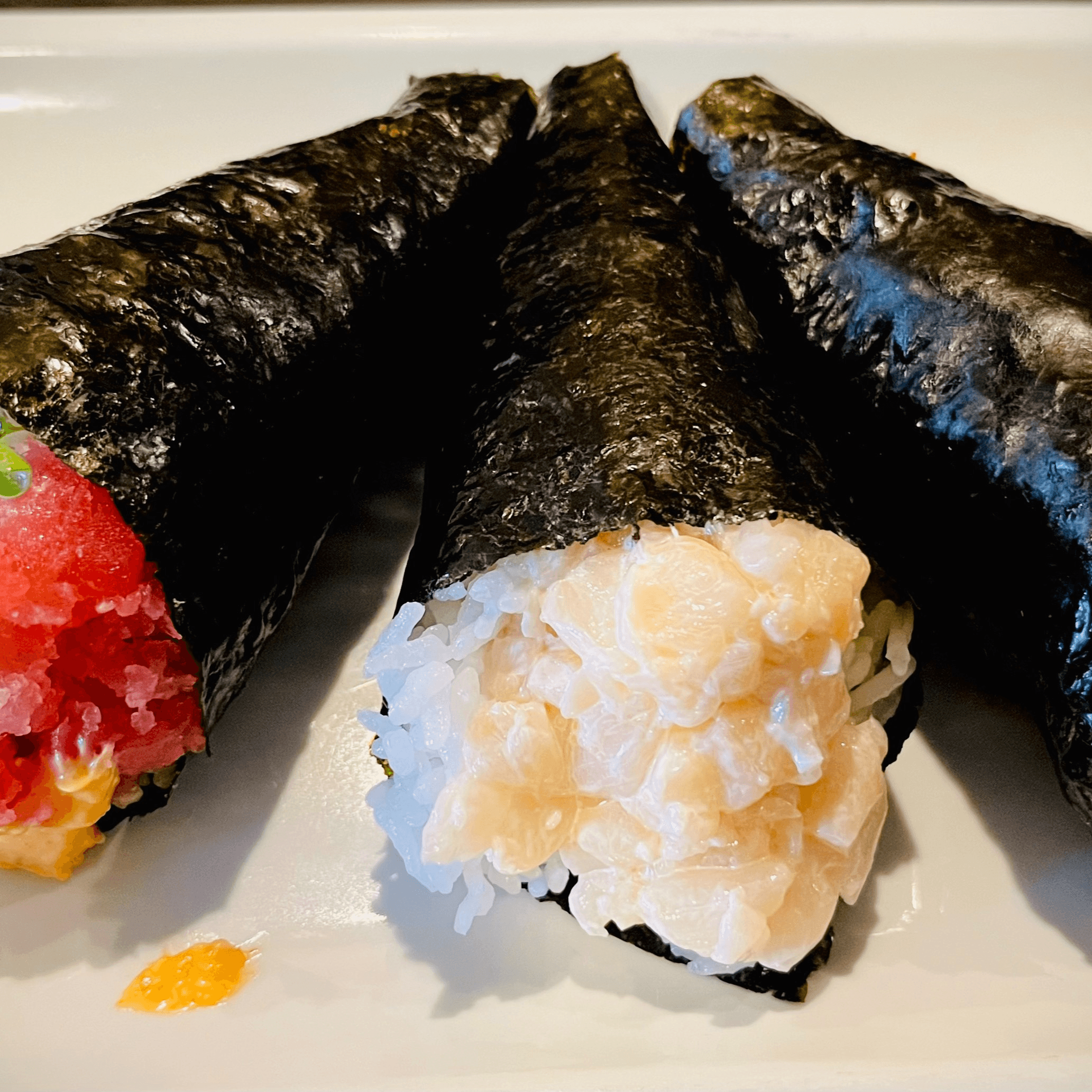 118. Ladies' Set---3 Choices of Hand Roll.