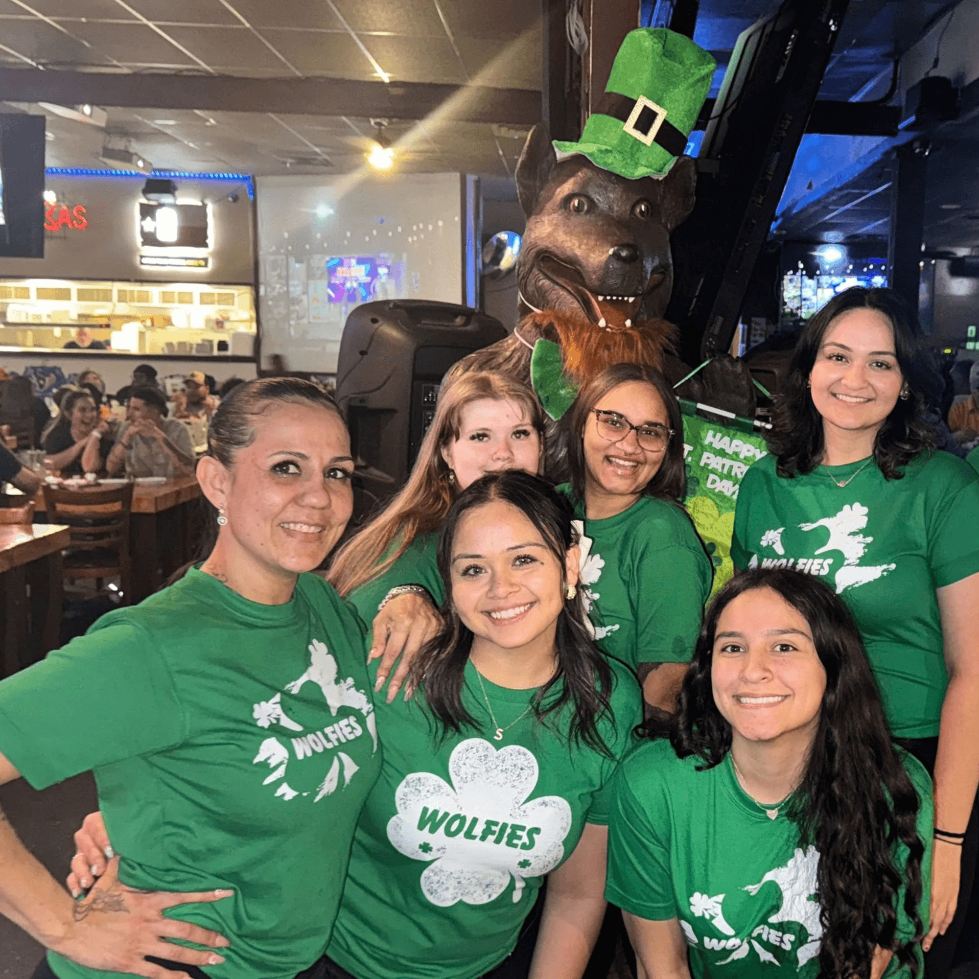 Wolfies Restaurant and Sports Bar gallery image #13