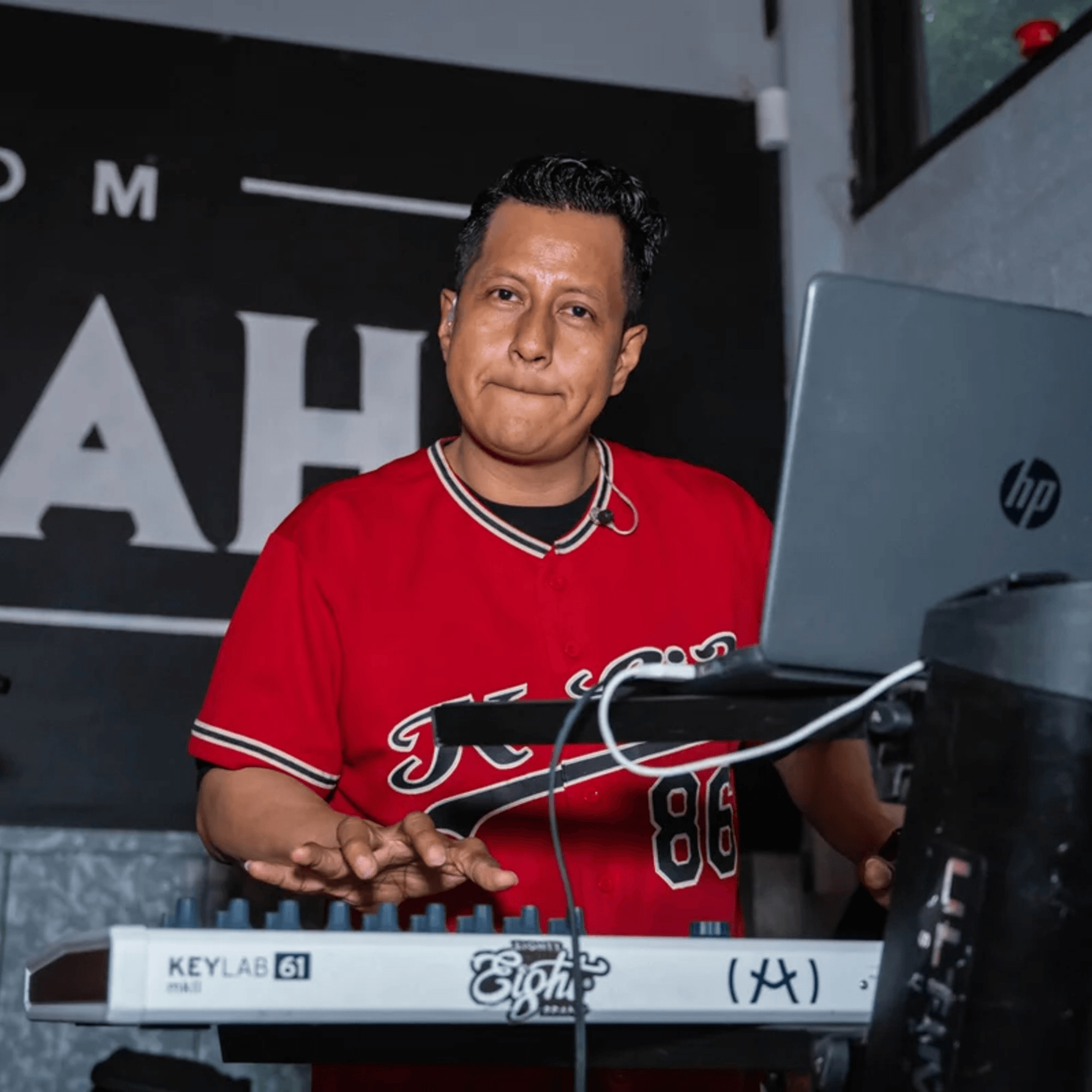 Servehzah Bottle Shop & Tap Room gallery image #4