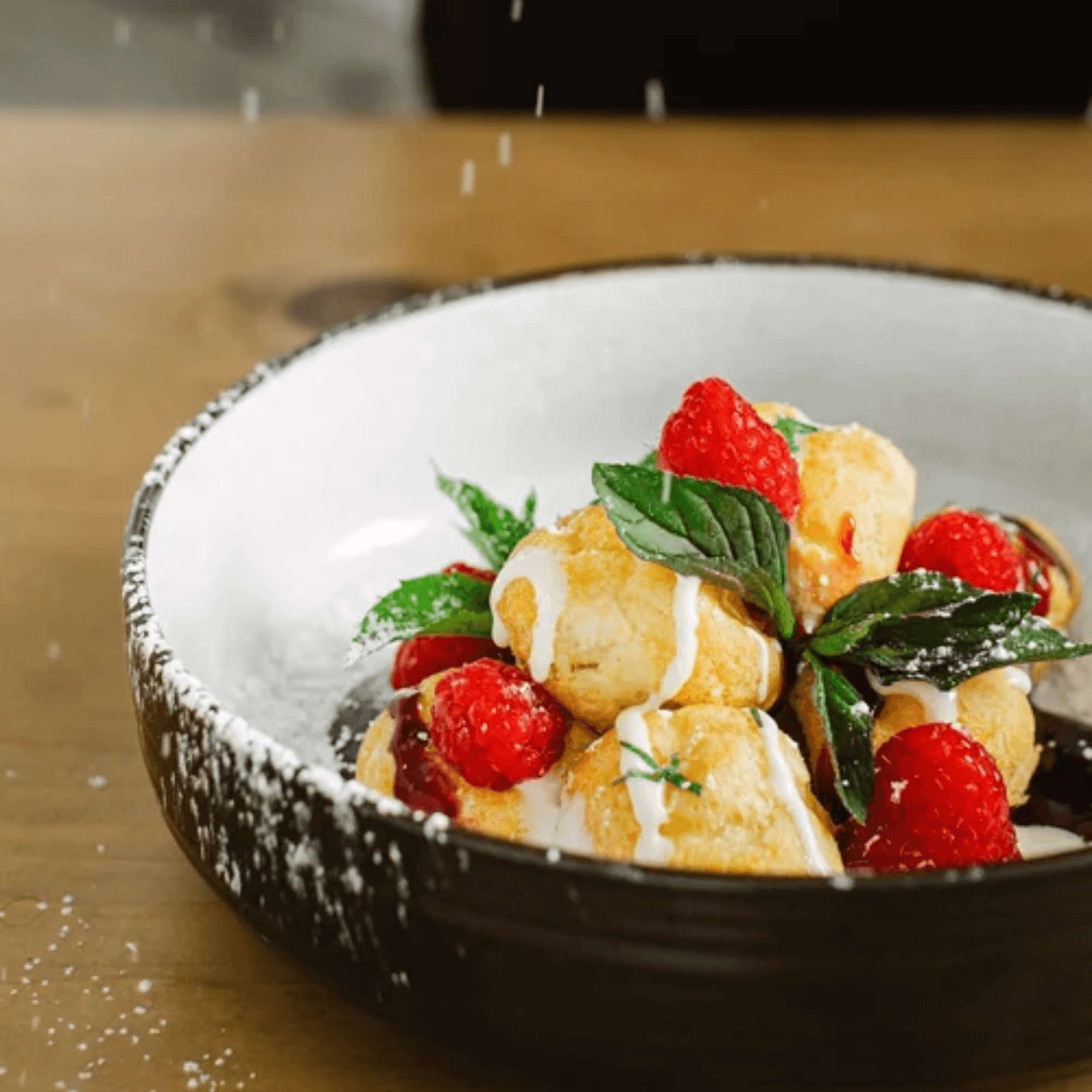 Notch 8 gallery image #7