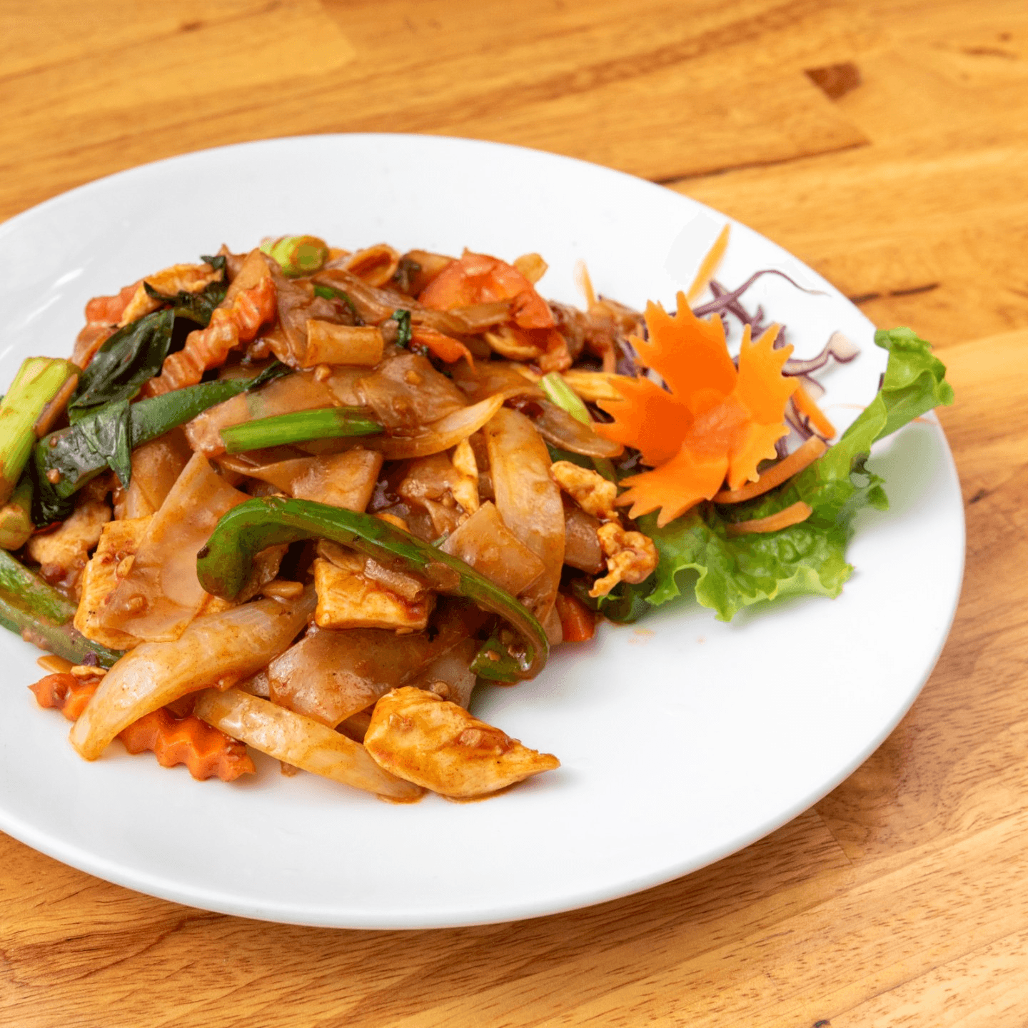Dine In and Enjoy Authentic Thai Flavors