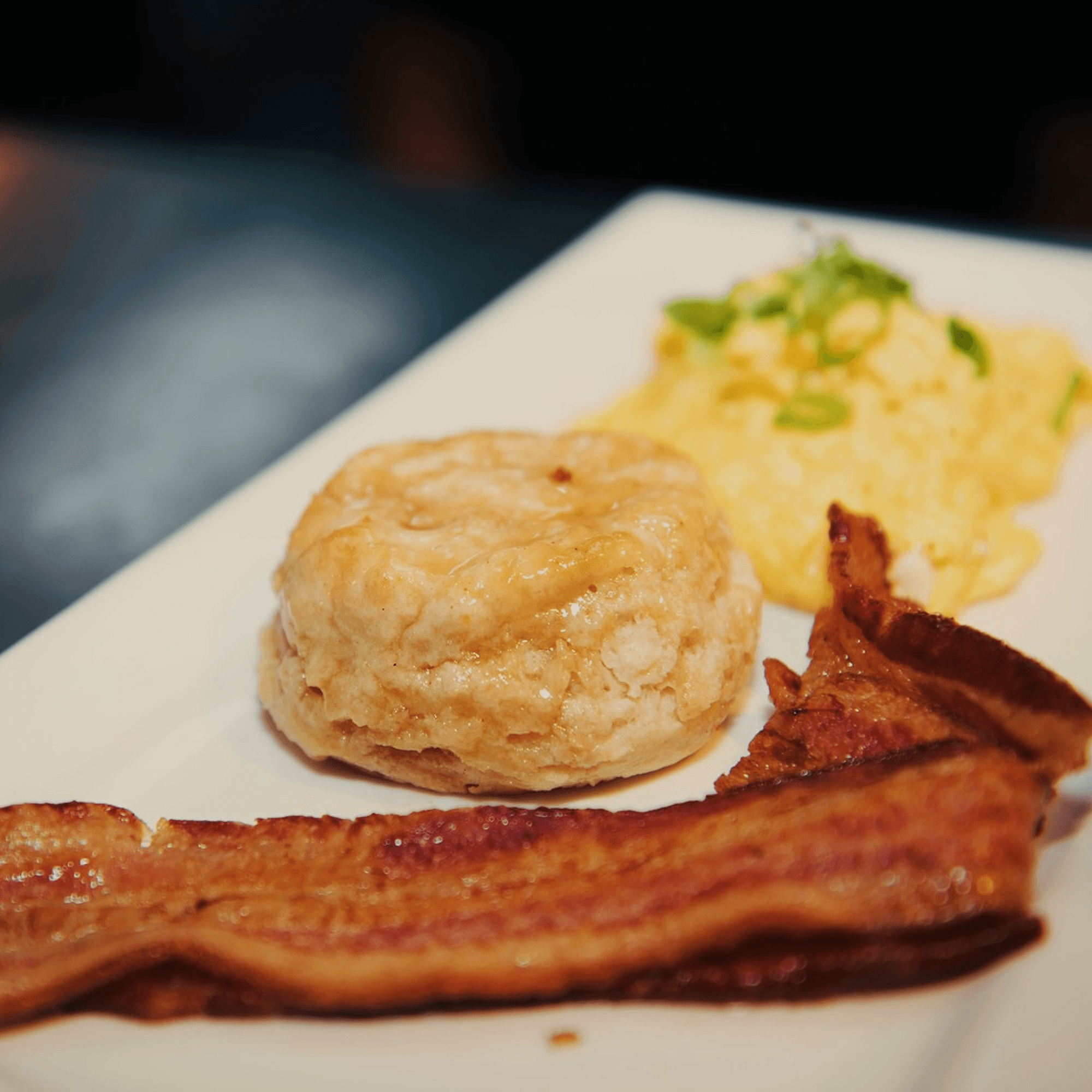 SERV Restaurant Best American restaurant in Memphis