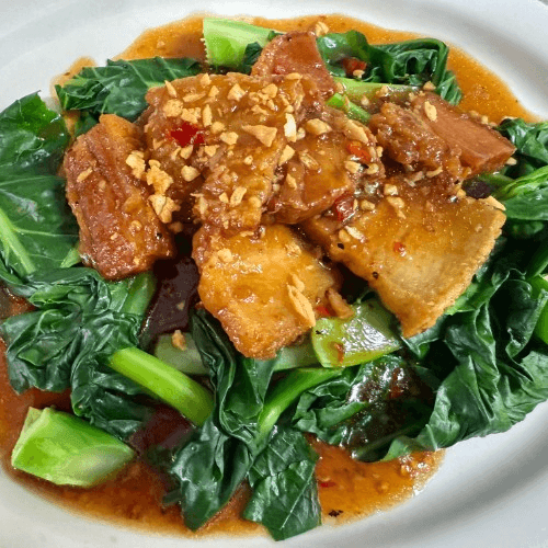 Chinese Broccoli with crispy pork belly (Khana Mu Krop).