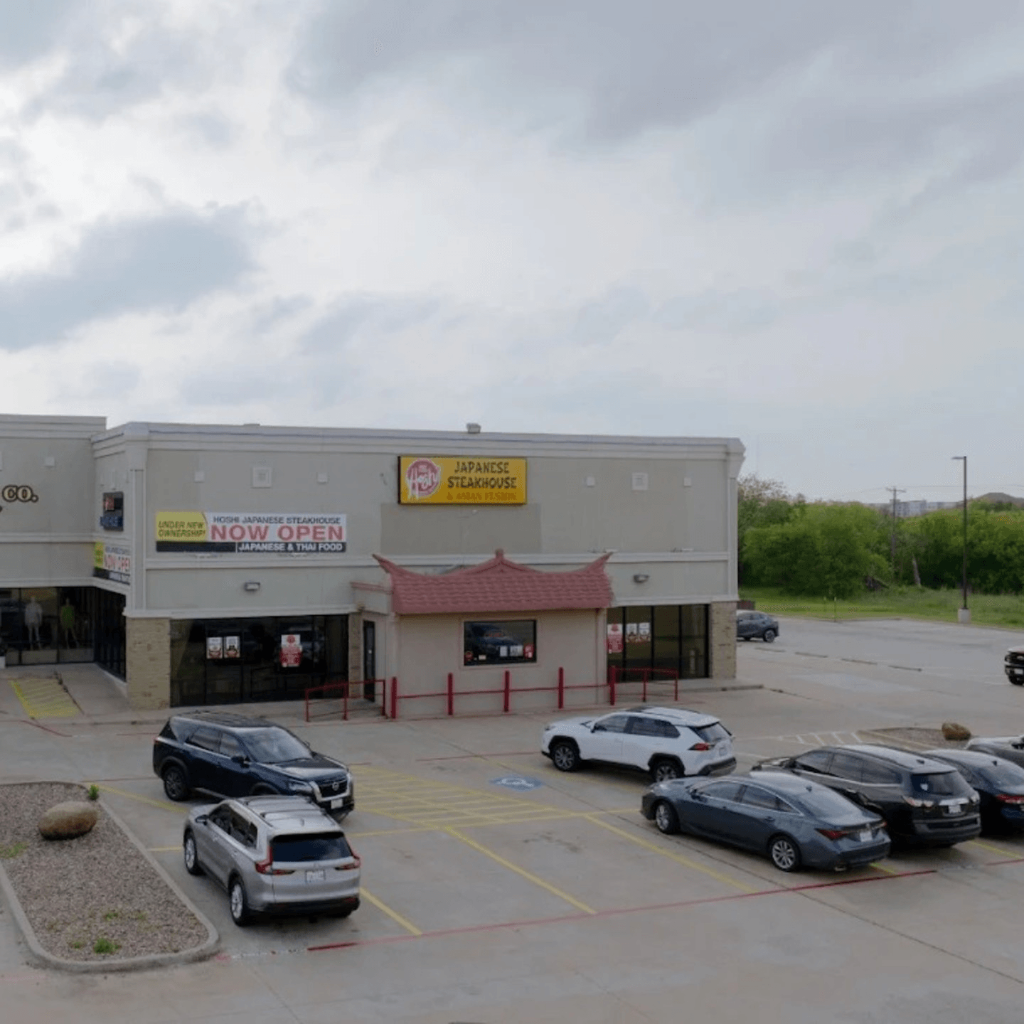 Welcome to Hoshi Japanese Steakhouse &Asian Fusion