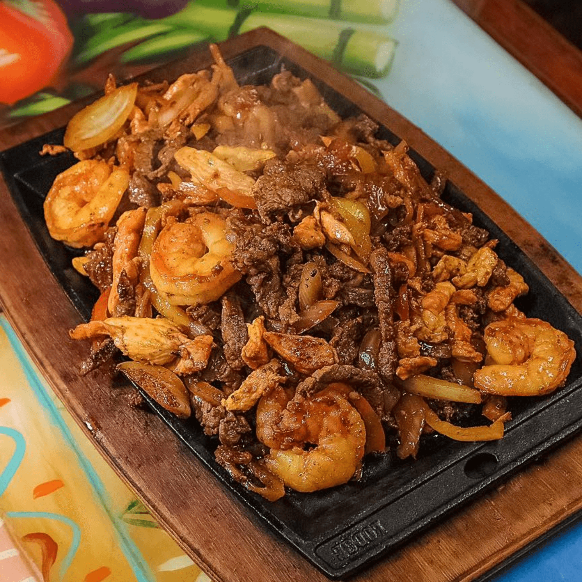 Los Magueyes Mexican Restaurant gallery image #1