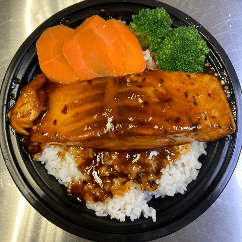 Fresh Salmon Delights at Our Poke Restaurant