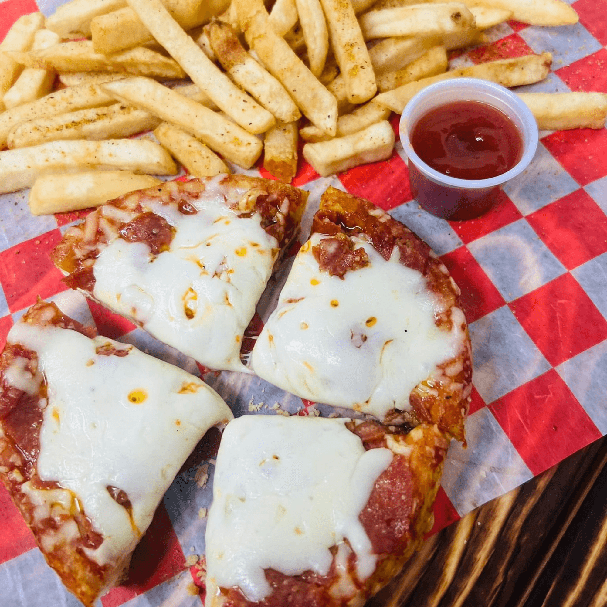 Carnales Taqueria Temperance  gallery image #7