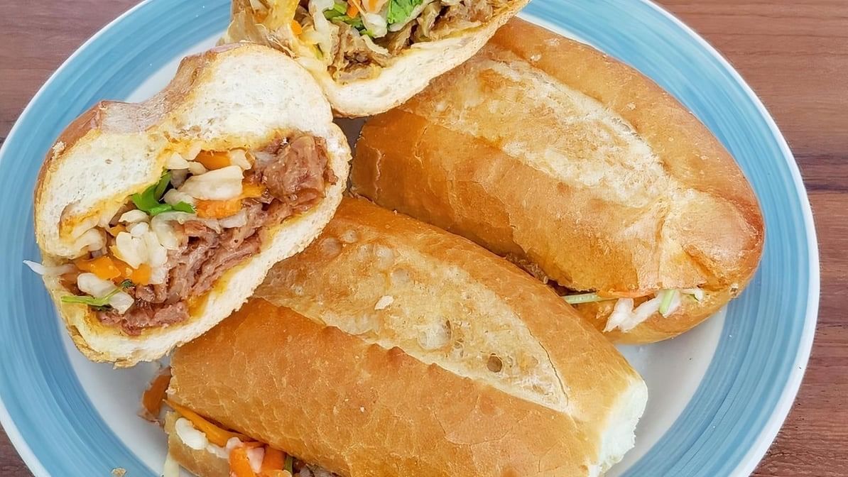 Delicious Soup Selections at Our Restaurant