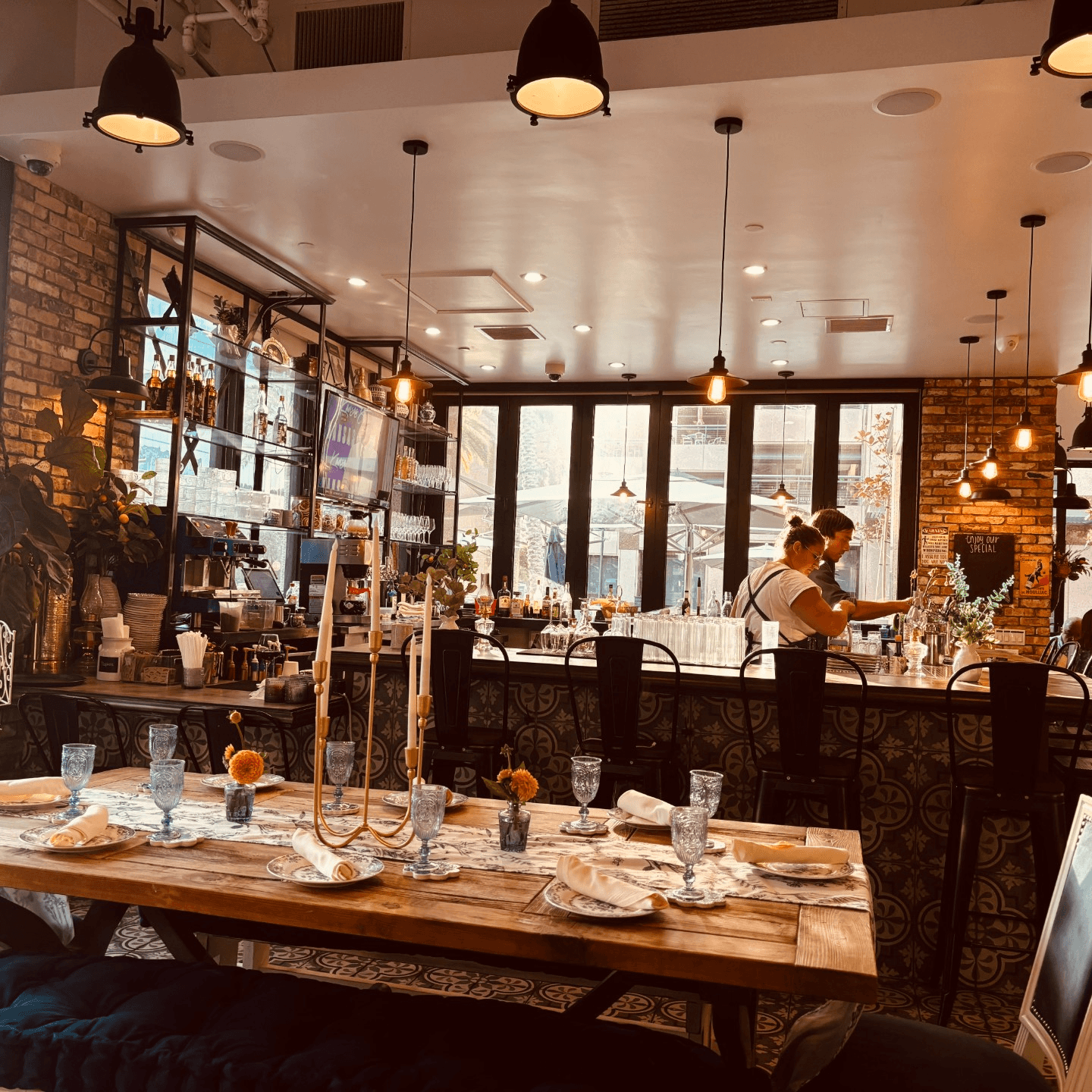 Experience Maldon's🥂