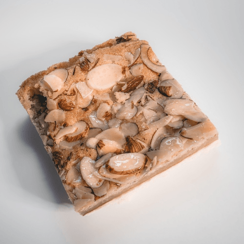 Almond Raspberry Shortbread Bar.