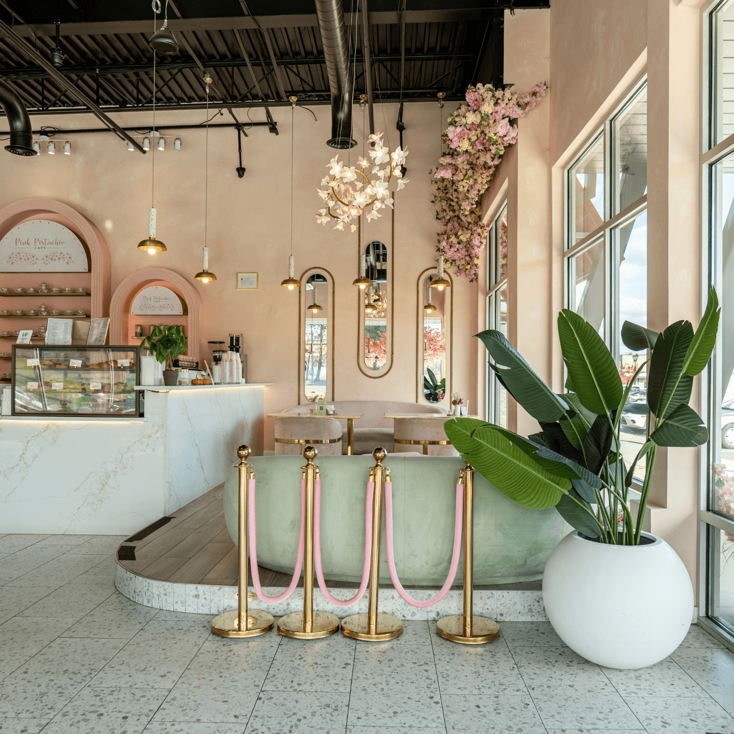 Waitlist: Book, Dine, Delight