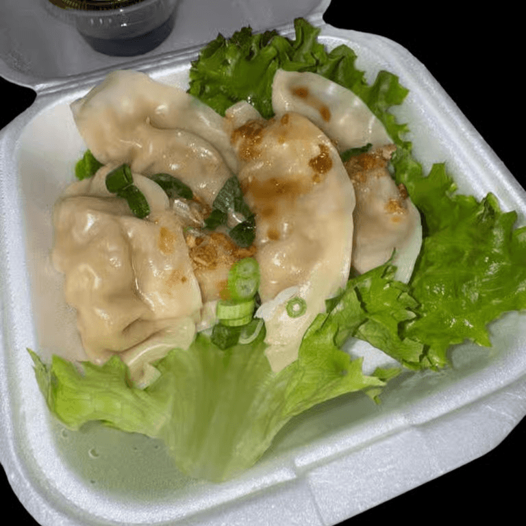 Chicken Pot Stickers / เกี๊ยวซ่าไก่.