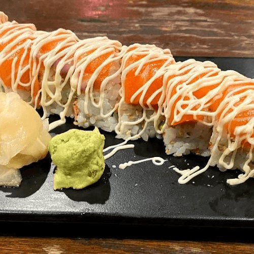 Bakka Salmon Spicy Tuna Cut Roll サーモン・スパイシーツナカットロール