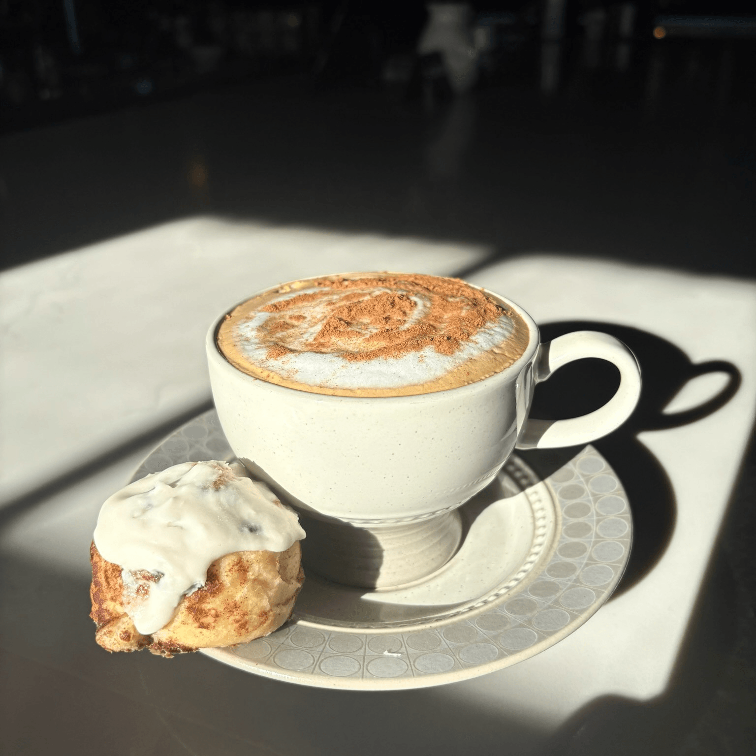 CINNAMON ROLL CAPPUCCINO.