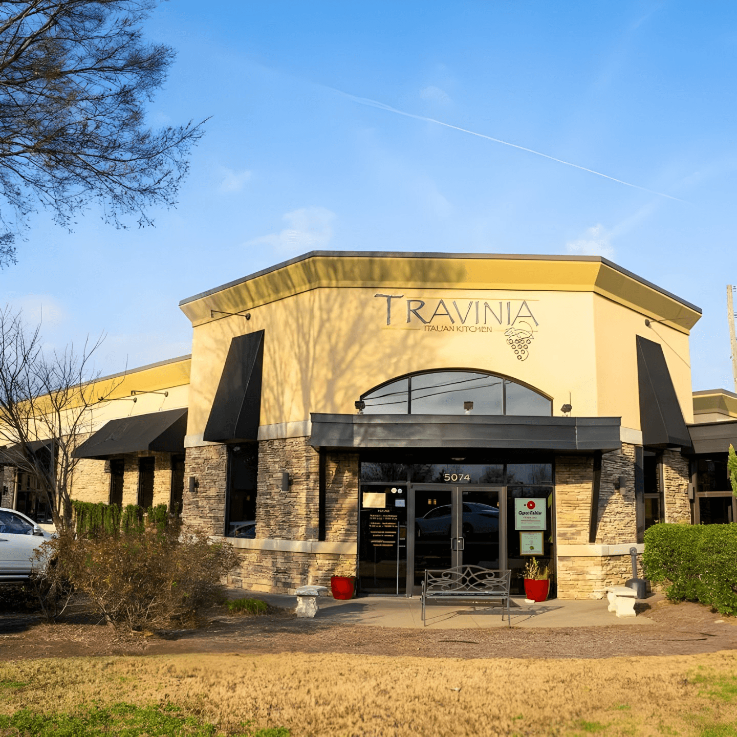 Travinia - Lexington