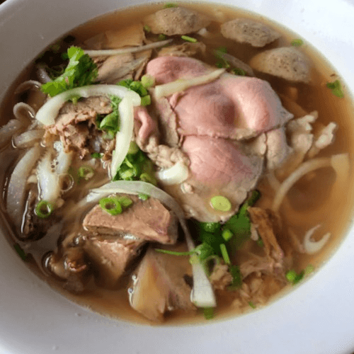 4. Pho Combo (Pho with Beef of Eye round, brisket, meat balls, beef tendon and beef tripe)