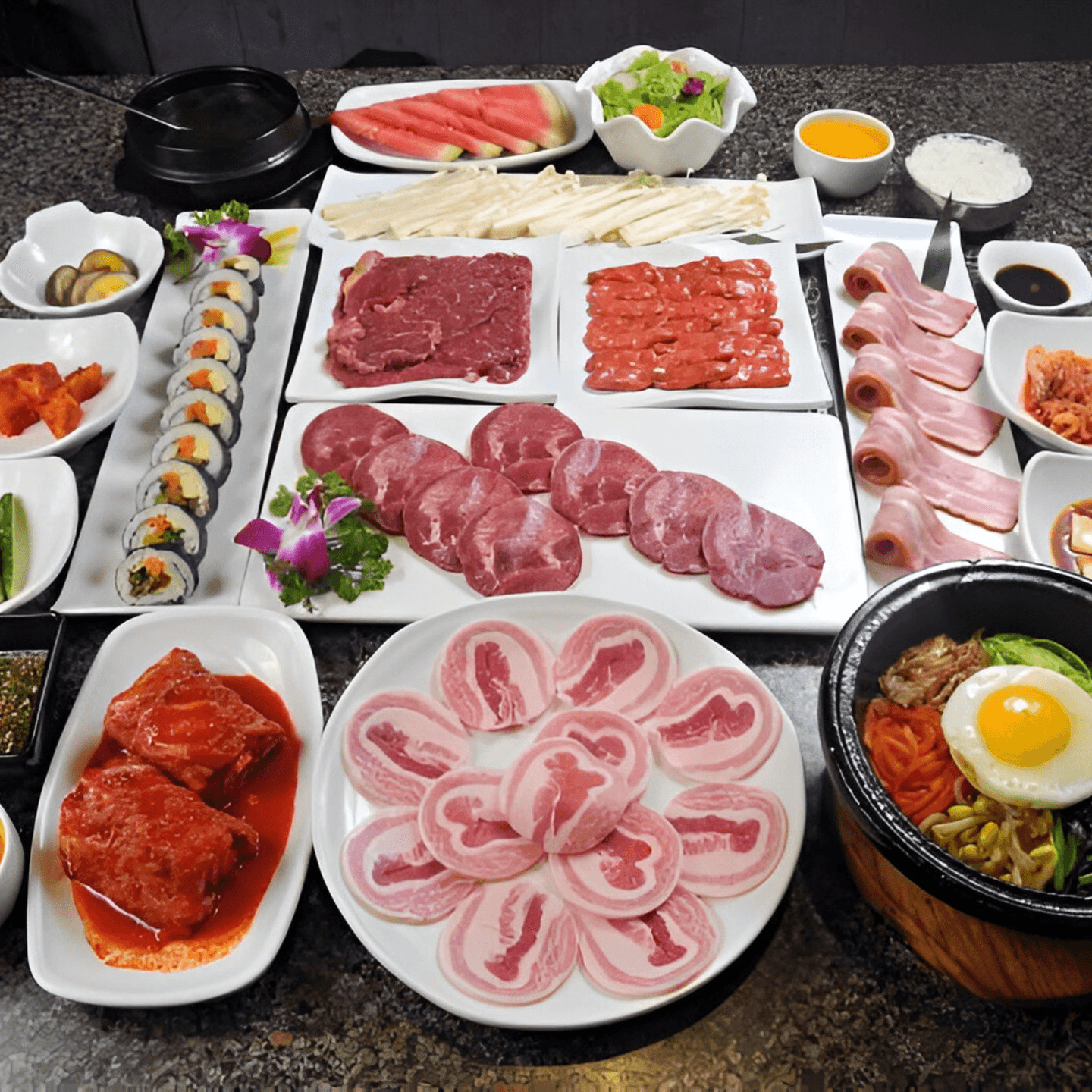 Hosting a Group? We Cater Too!🎉