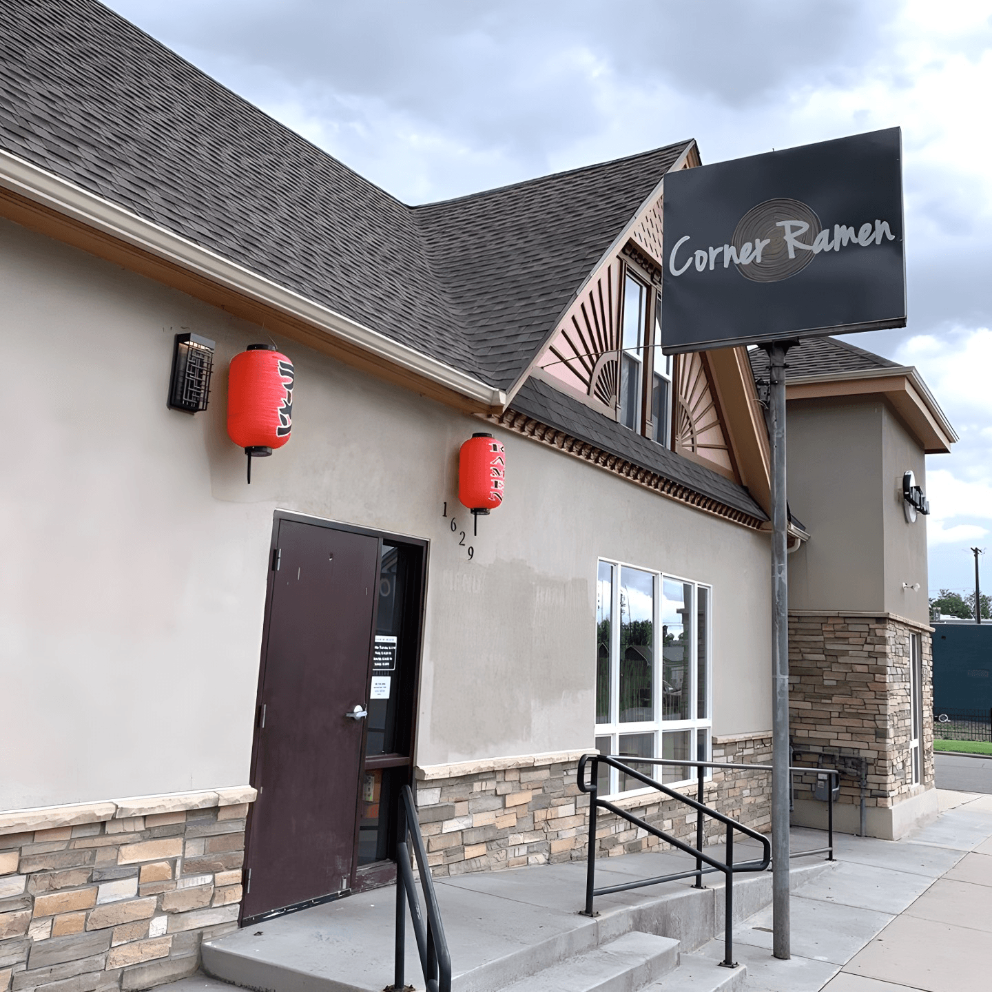 Welcome to Corner Ramen & Poke