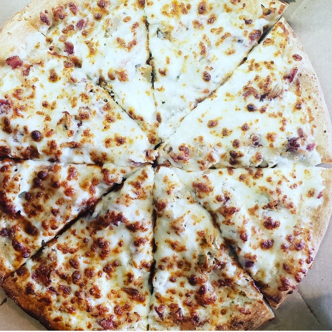 Chicken bacon ranch pizza.