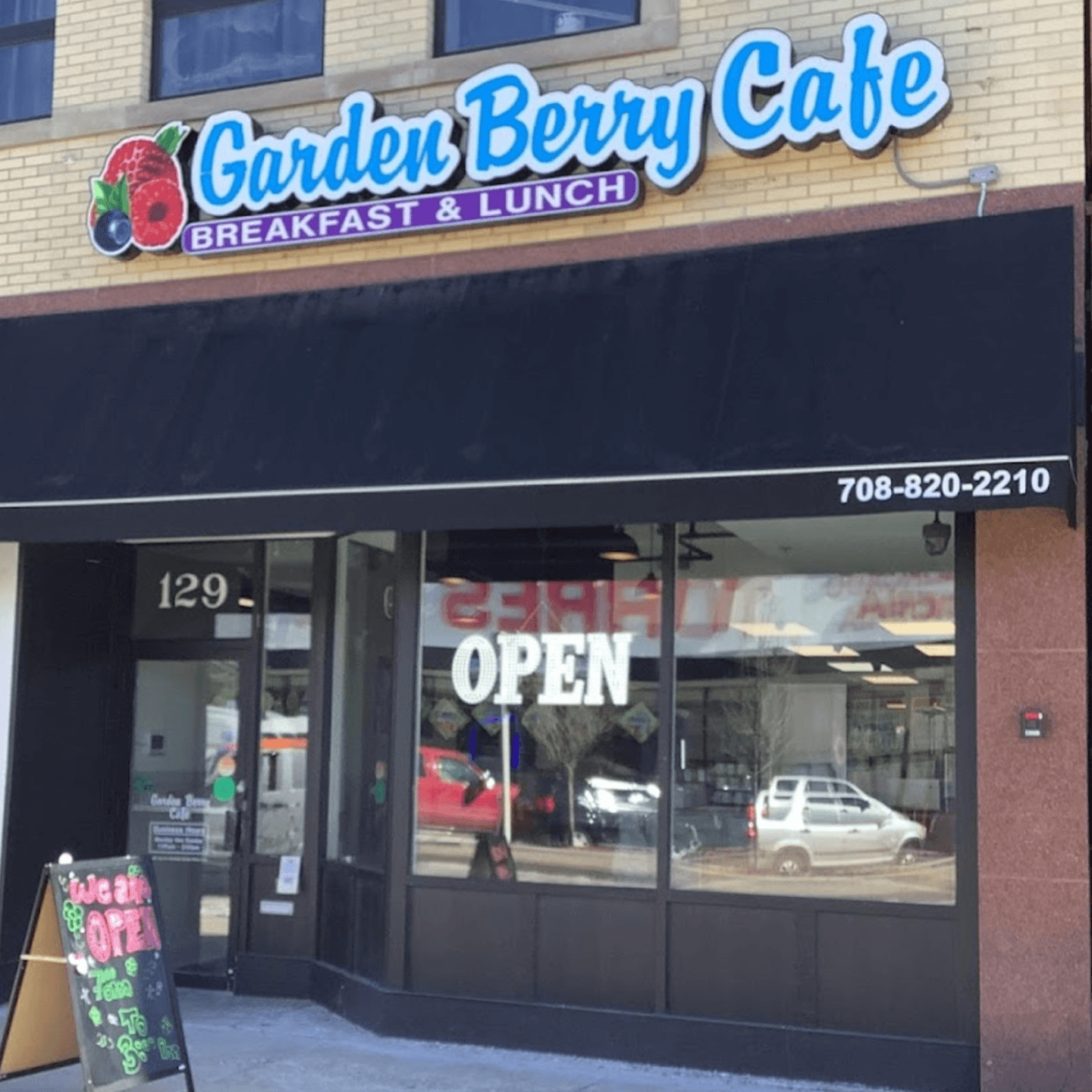 Garden Berry Cafe 