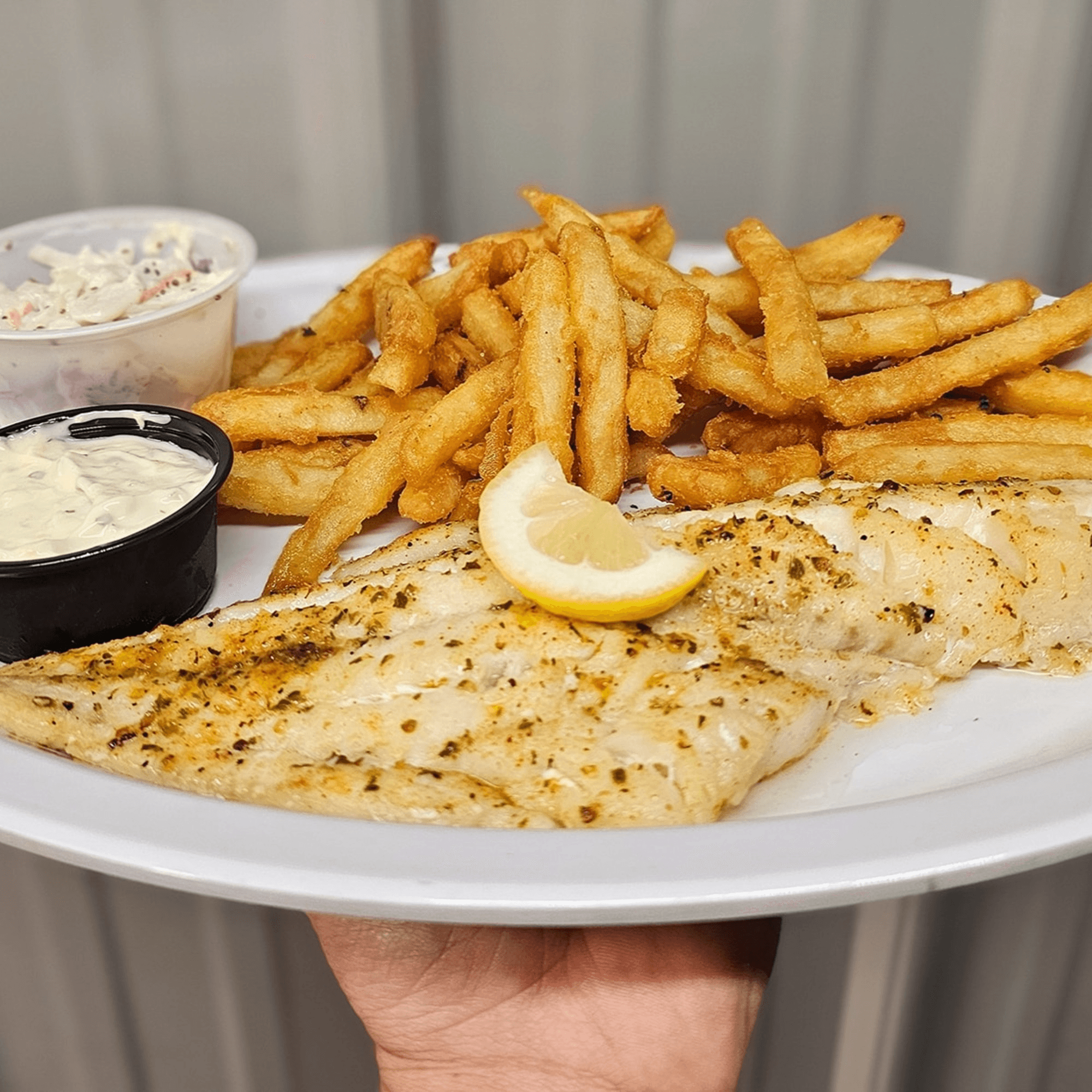 Snug Harbor Restaurant & Bar gallery image #3