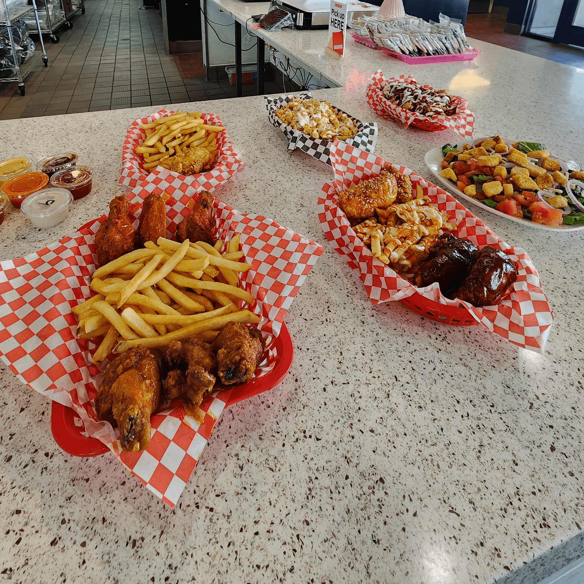 Kasi's Chicken & Fries gallery image #2