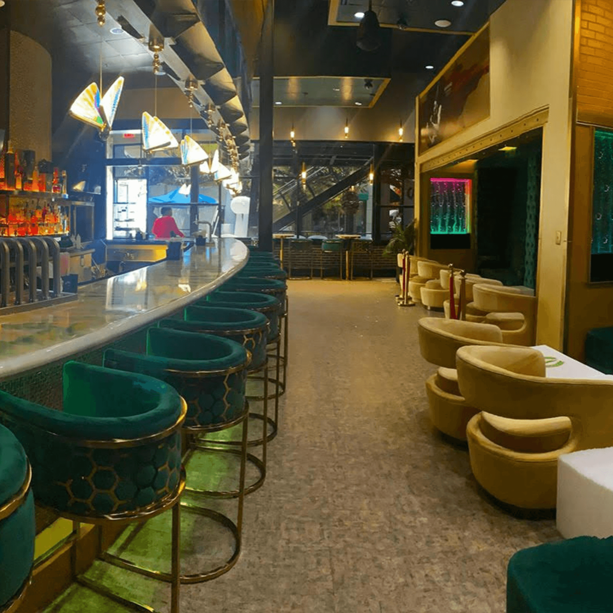 Aroma Restaurant & Lounge  gallery image #5