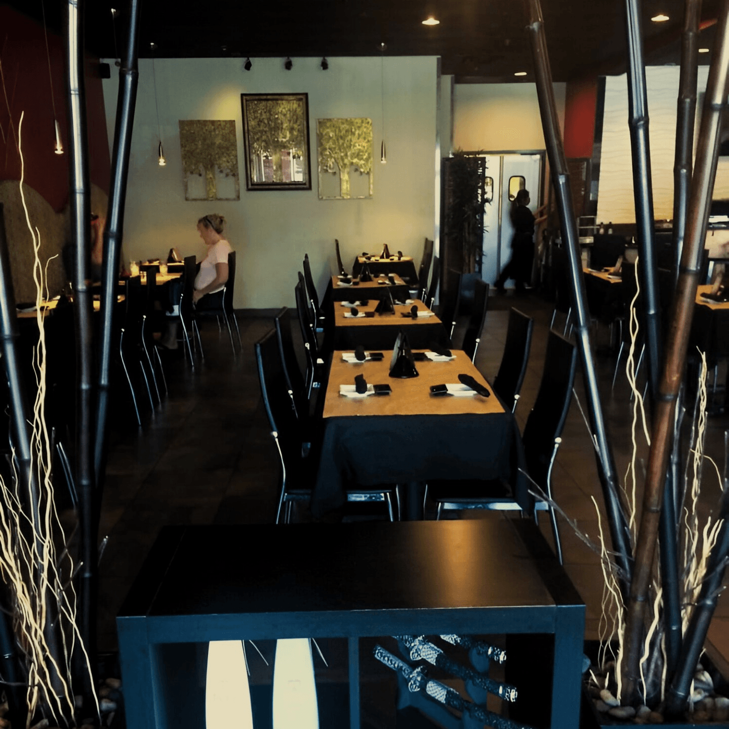  Hot Tuna's Journey as a Beloved Local Gem