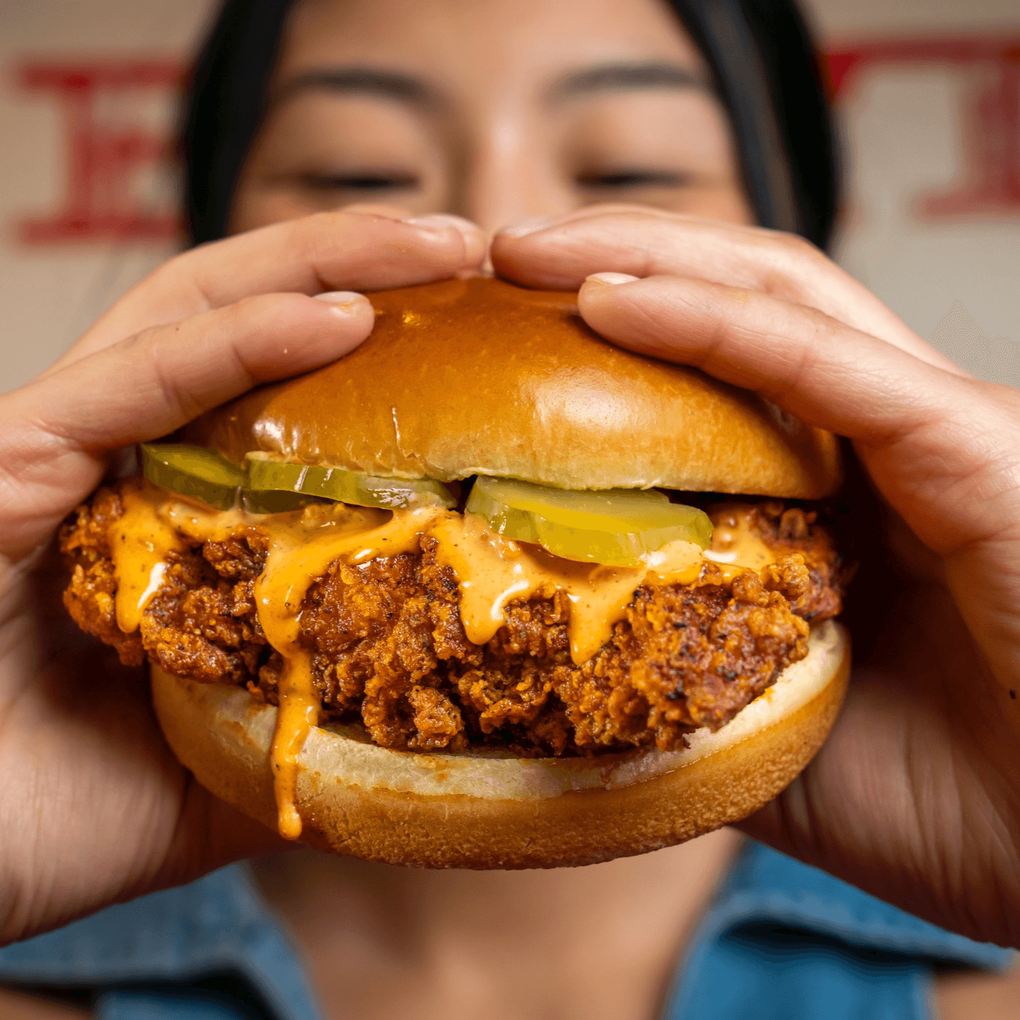 MN NICE MEETS CLUCKIN' HOT