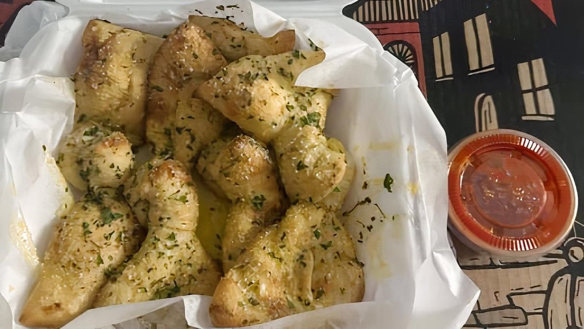 Grandma’s Garlic Knots.
