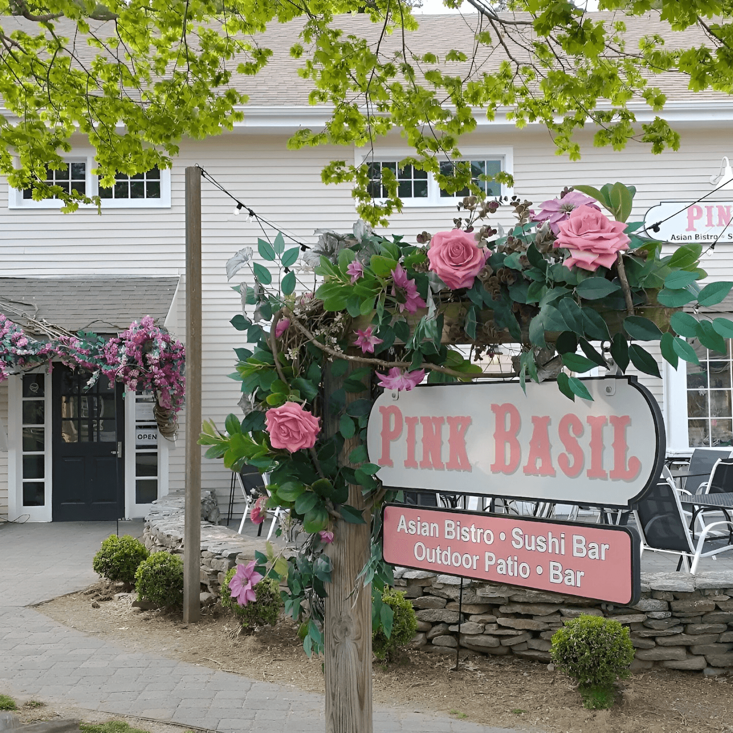 Welcome to Pink Basil 🍜
