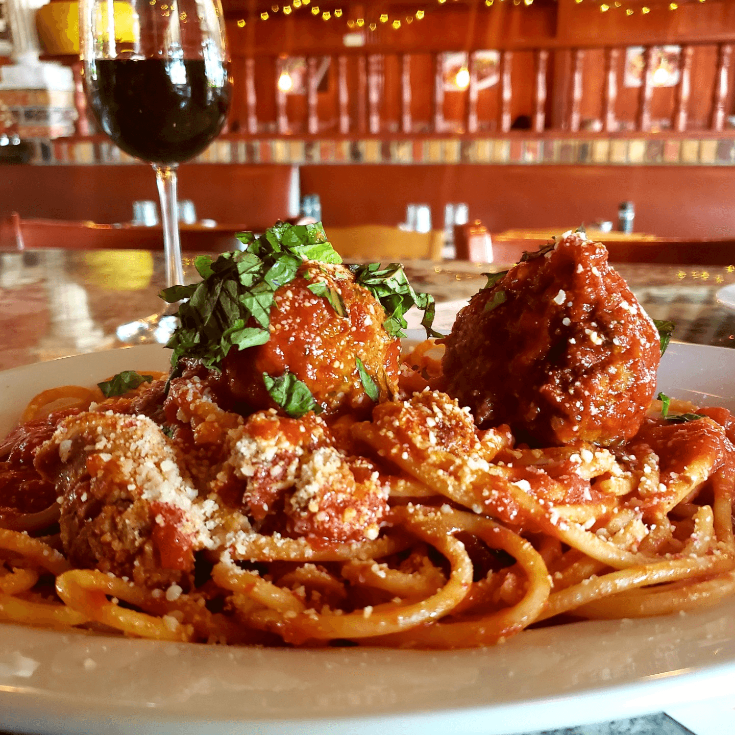 Welcome to Fratelli’s Pizza Pasta Vino🍕