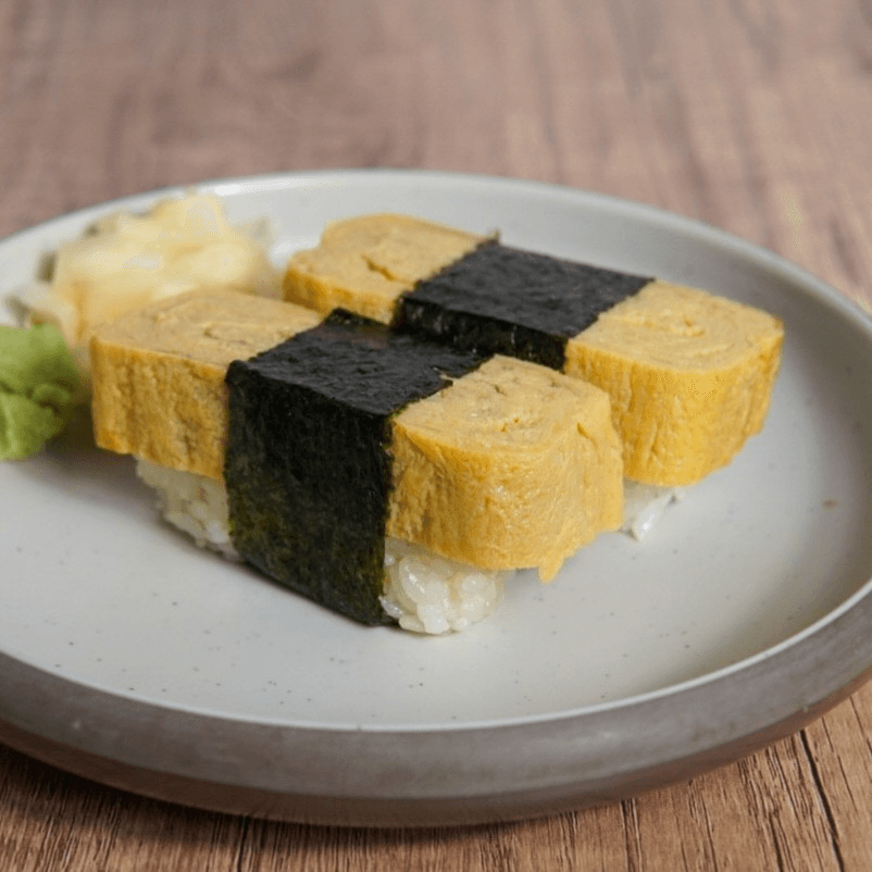 Tamago (Egg) Nigiri　玉子.
