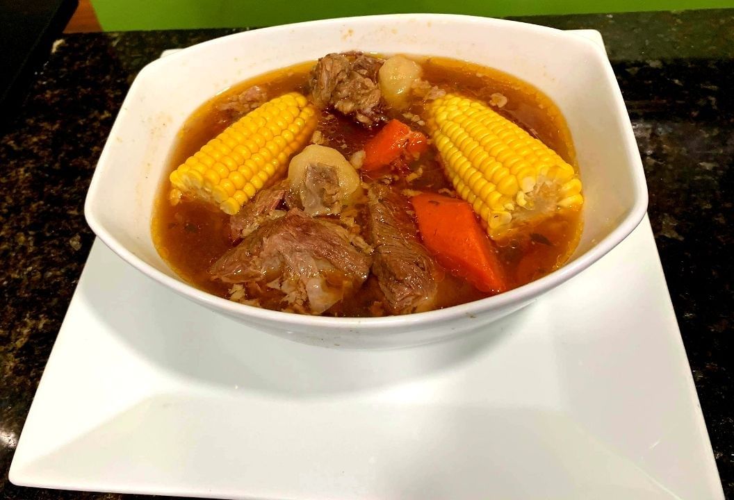 Caldo De Res.
