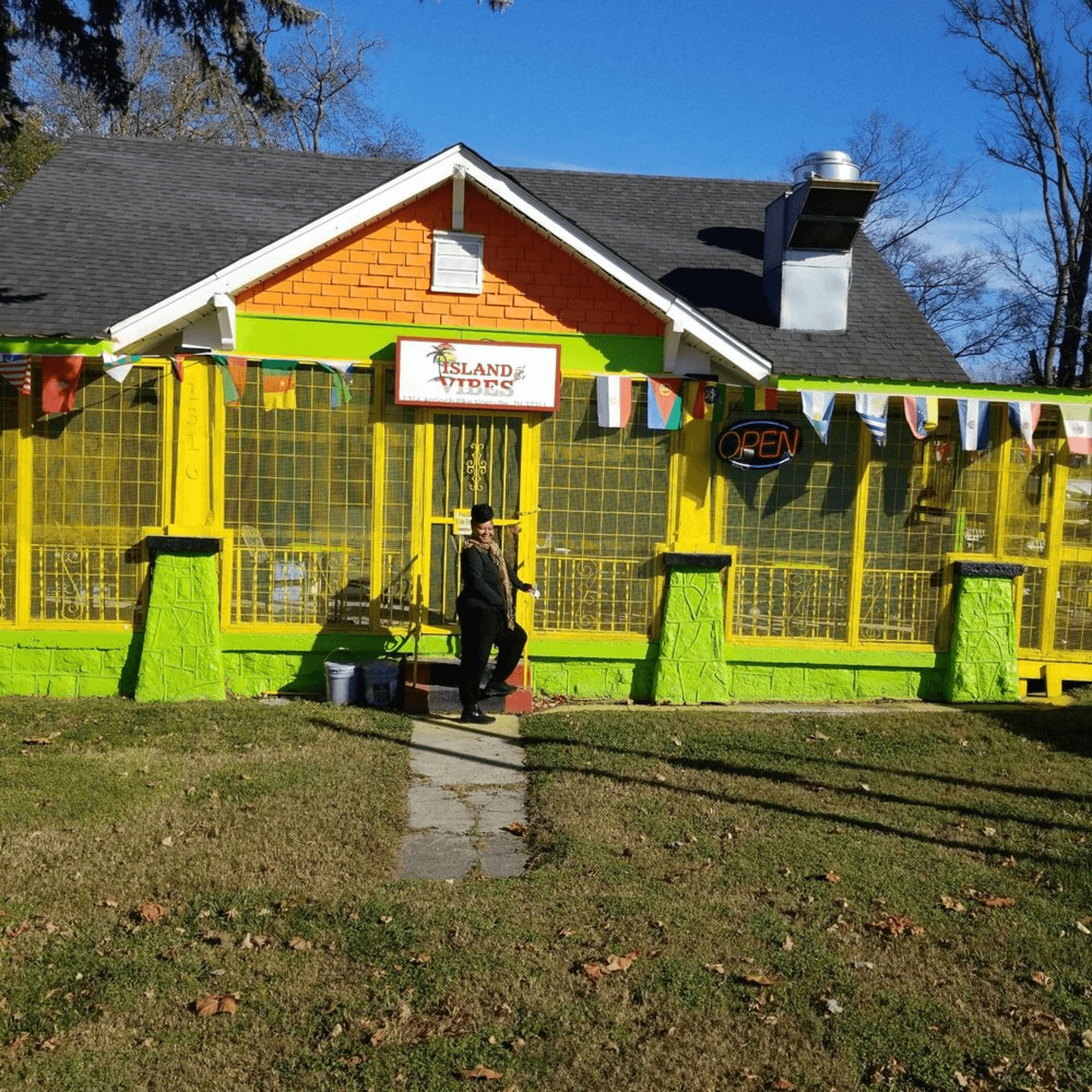 Local Love, Seasonal Flair