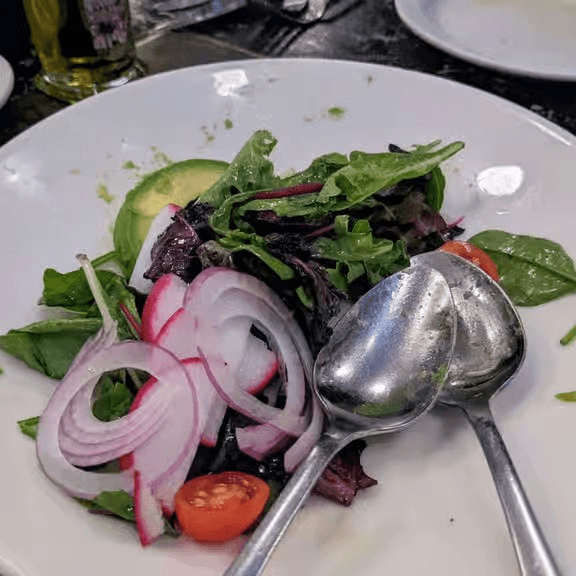 Ensalada De La Casa - House Salad.