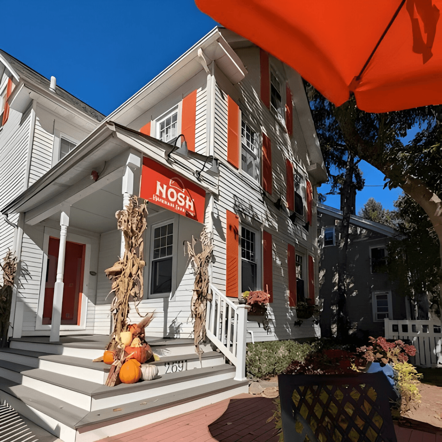 Welcome to Nosh Empanadas