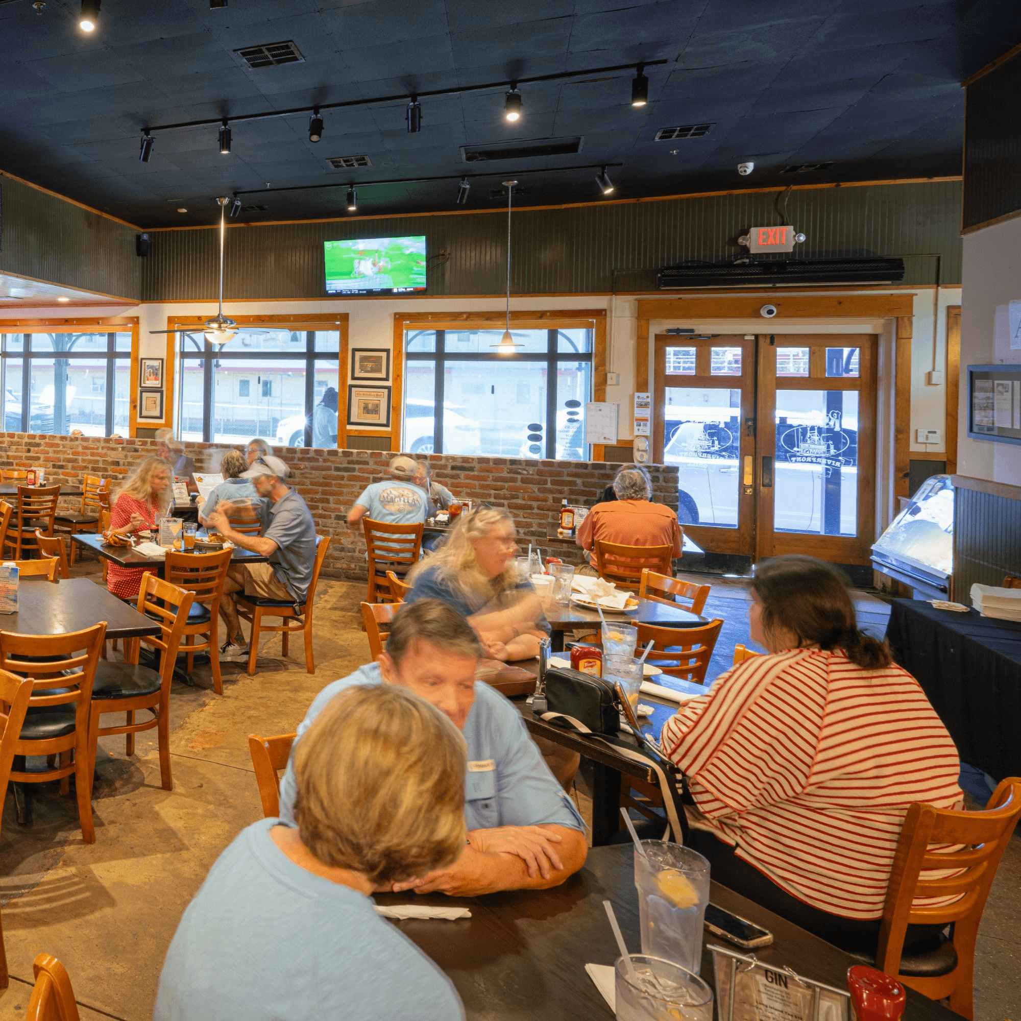 Rusty's Riverfront Grill gallery image #3