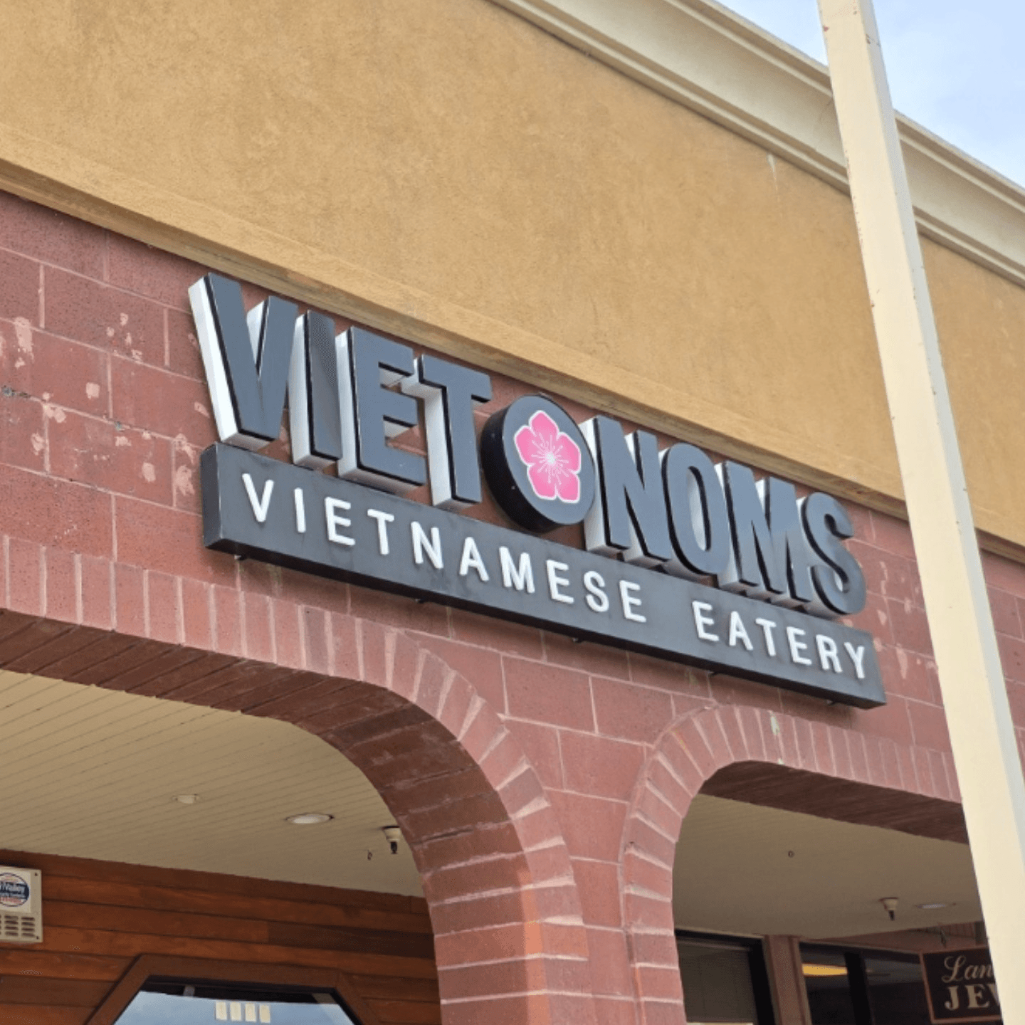 Welcome to Viet Noms