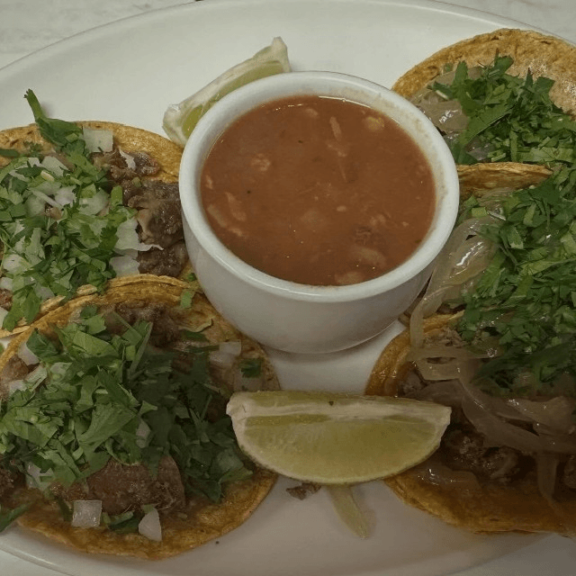 Combo 5 Street Tacos de Birria.
